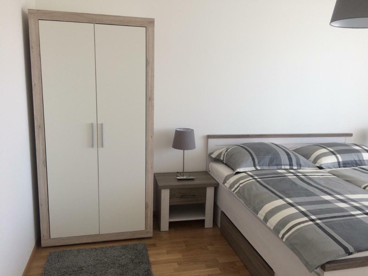 Apartment Hauptbahnhof 1 *